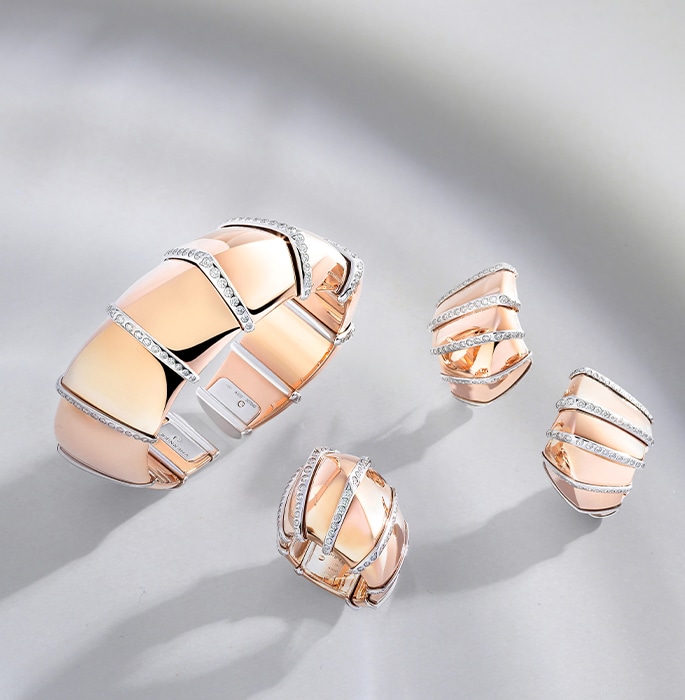 Image of Vhernier Ardis Collection